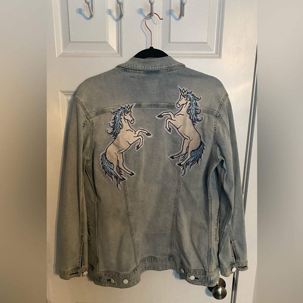 *RARE!* Lularoe Jean Jacket with Unicorns!